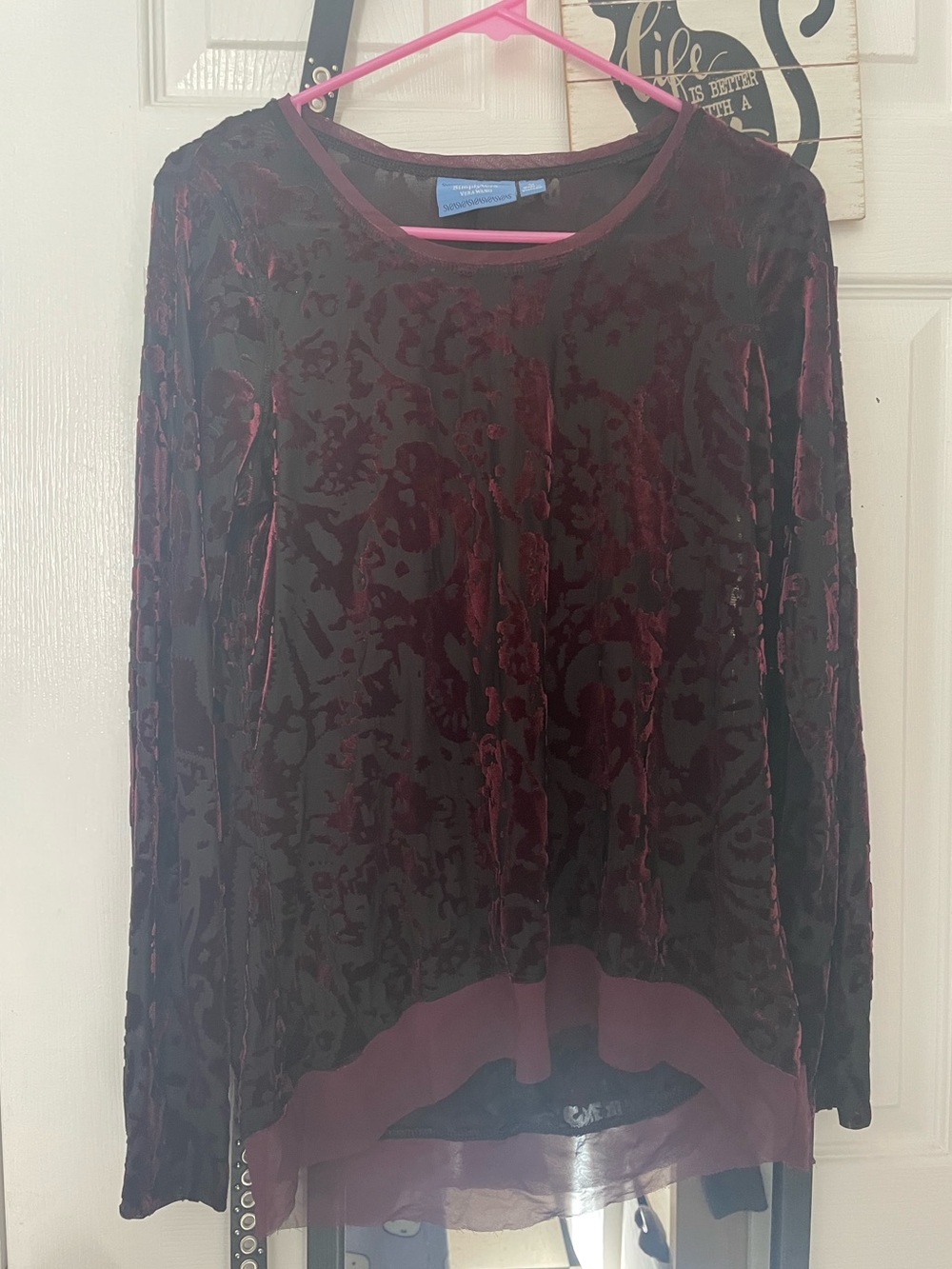 black/violet-red velvet vera wang shirt